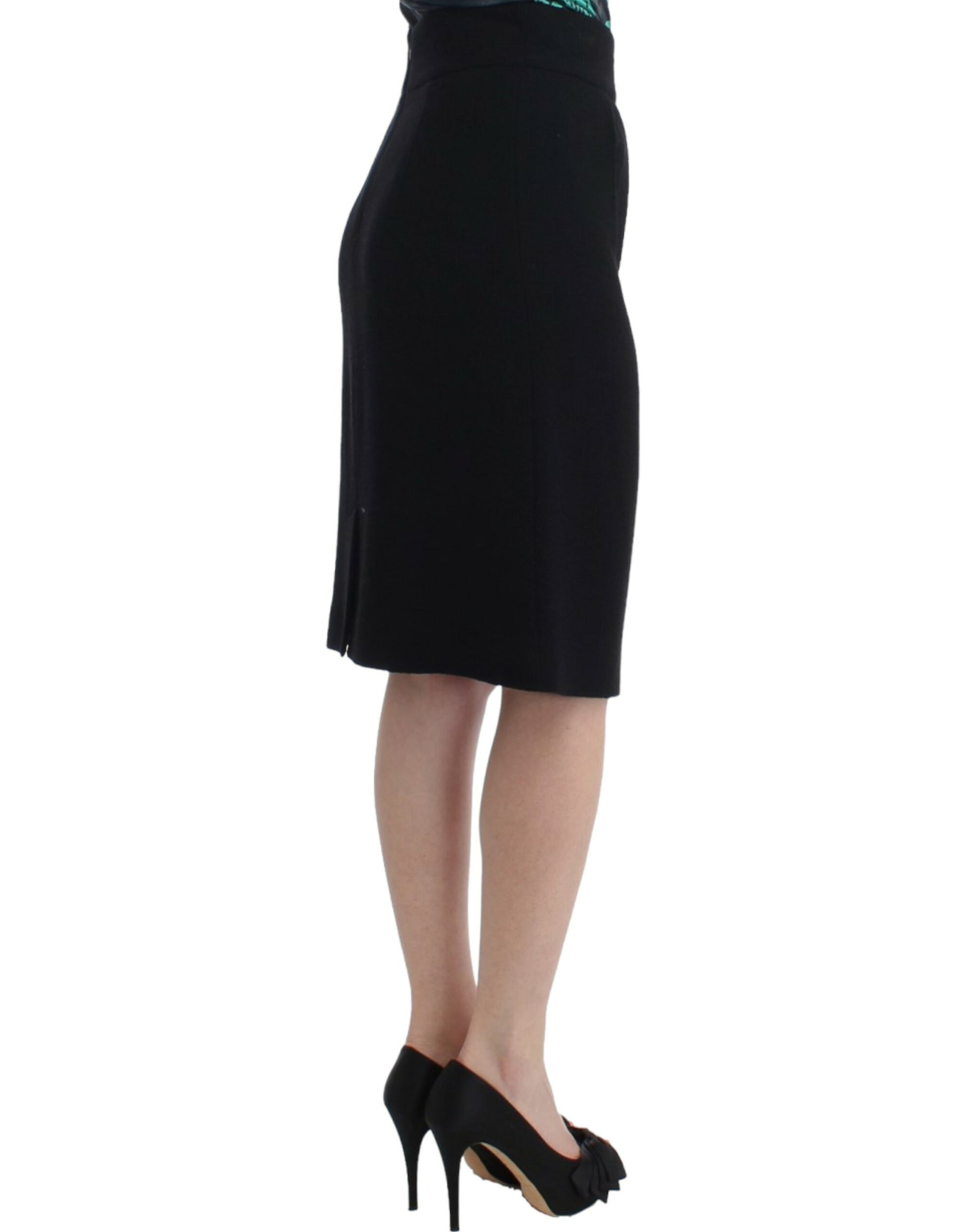 Black wool pencil skirt